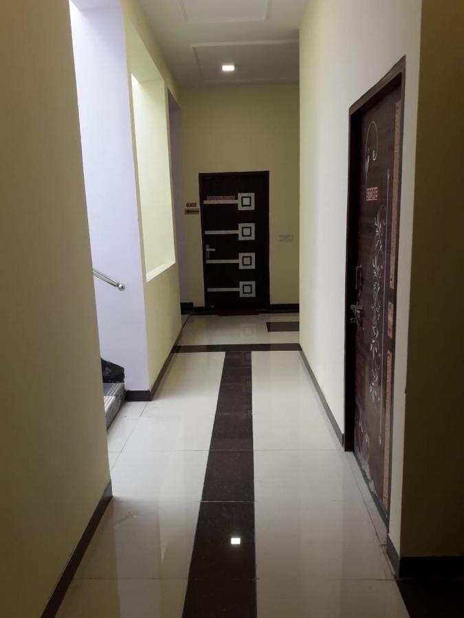 Yog Bhawan Aparthotel Greater Noida Bagian luar foto